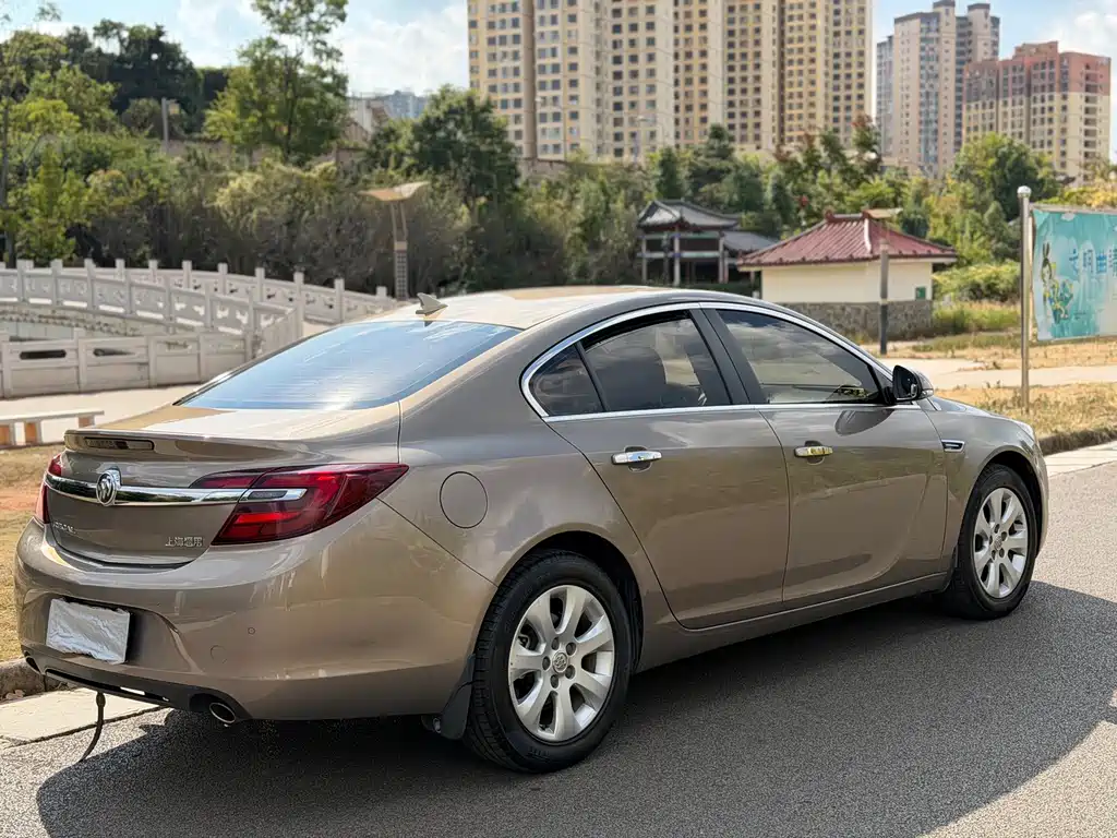 Buick Regal — миниатюра 4