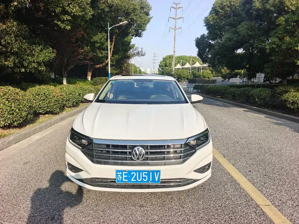 Volkswagen Sagitar — миниатюра 2