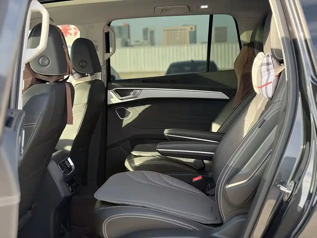Volkswagen Talagon — миниатюра 13