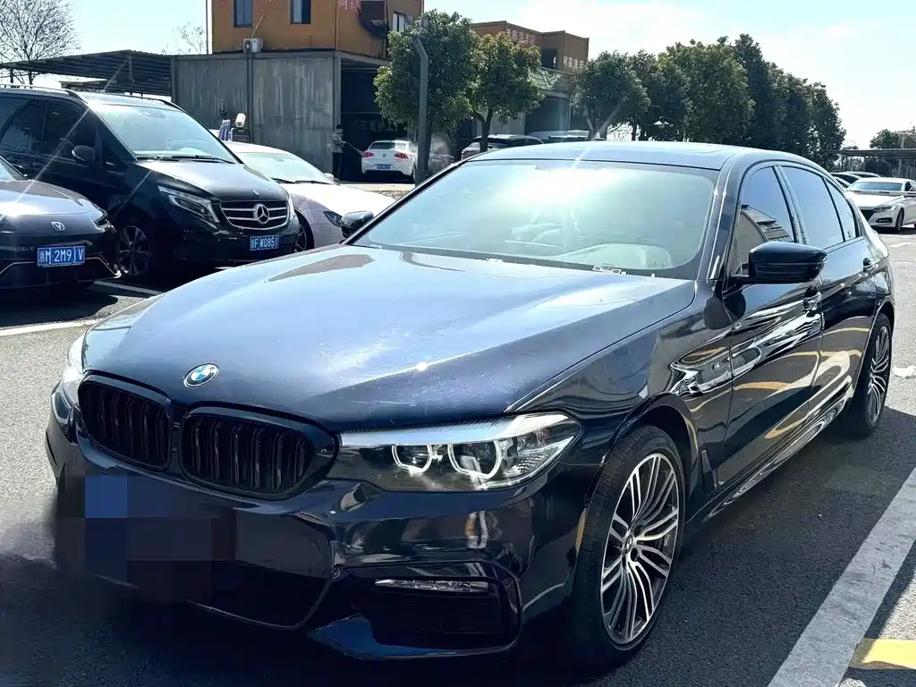 Купить BMW 5 Series
