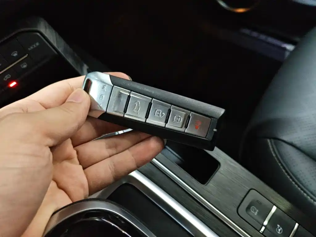 Wey Wey VV6 — миниатюра 9