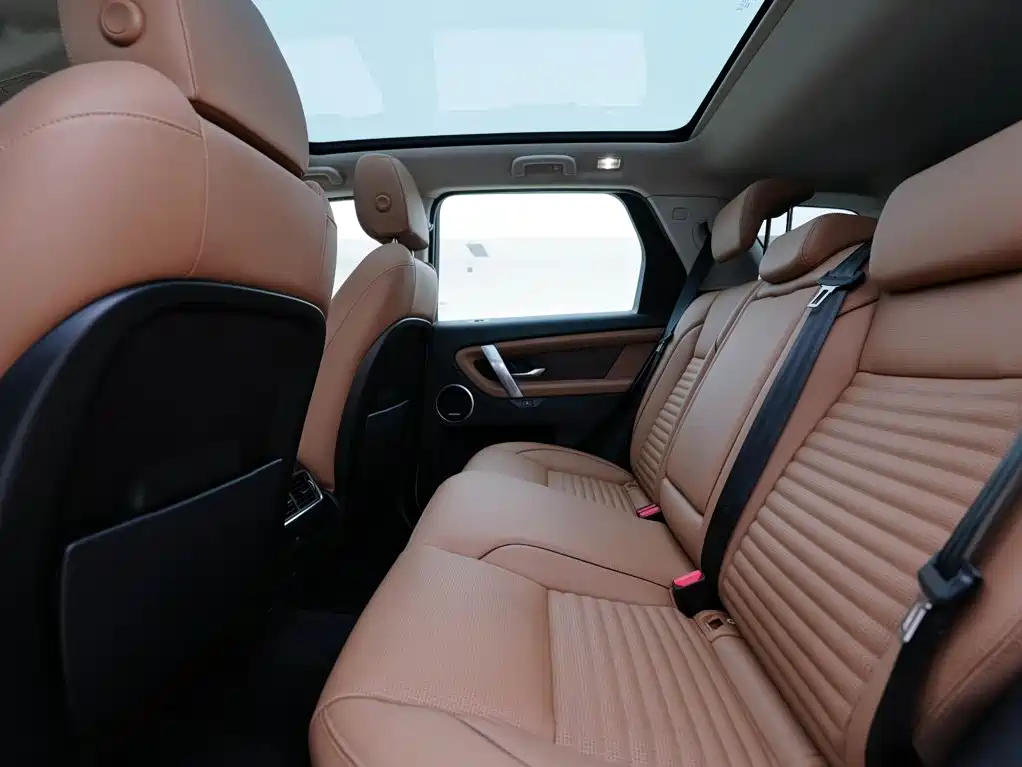 Land Rover Discovery Sport — миниатюра 20