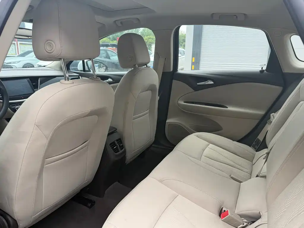 Buick Verano — миниатюра 7