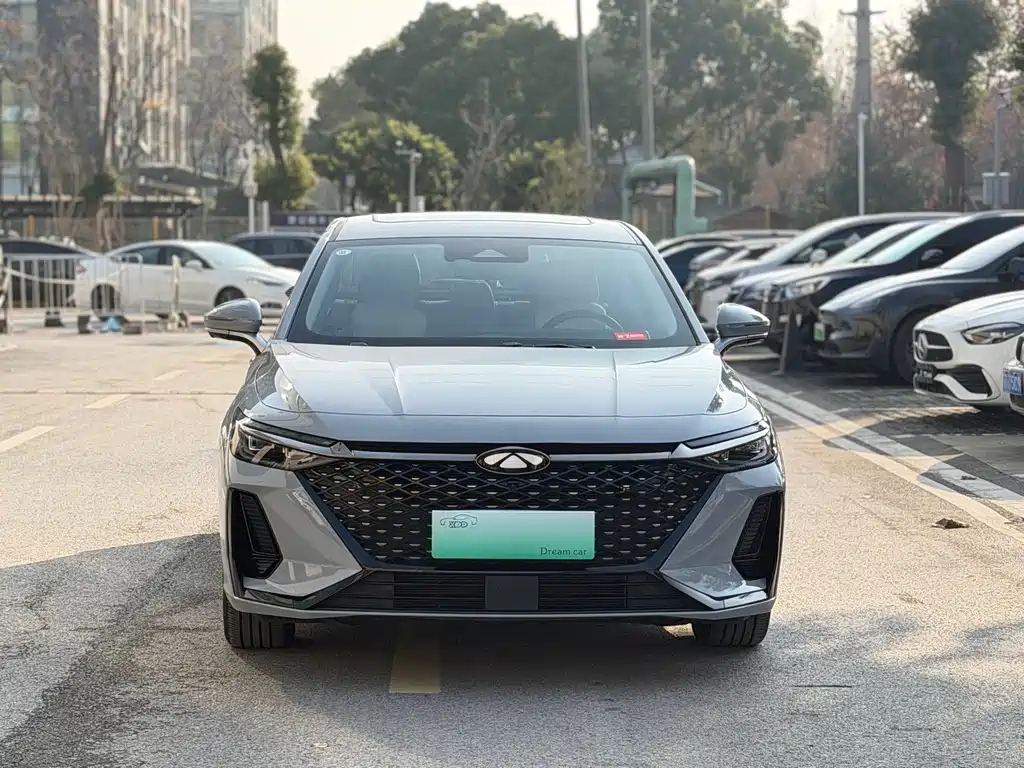 CHERY FENGYUN A8