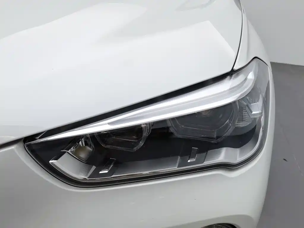 BMW X1 — миниатюра 7