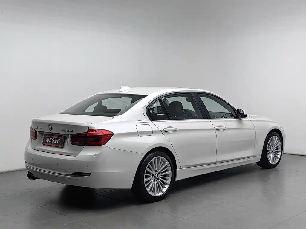 BMW 3 Series — миниатюра 2