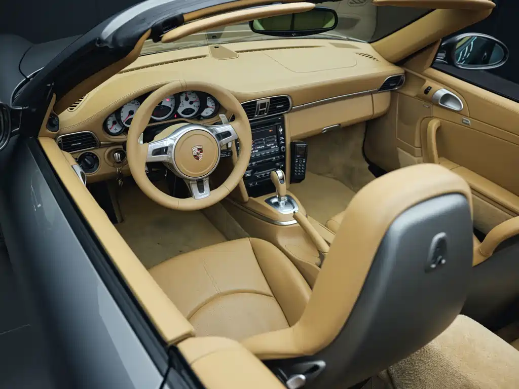 Porsche 911 2010 Carrera S Cabriolet 3.8L