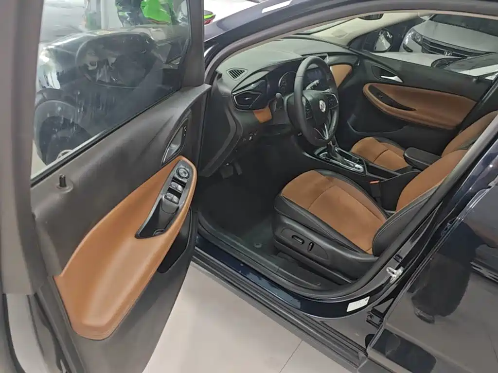 Buick Encore GX — миниатюра 16