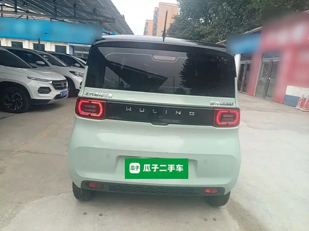 Wuling MINIEV — миниатюра 6