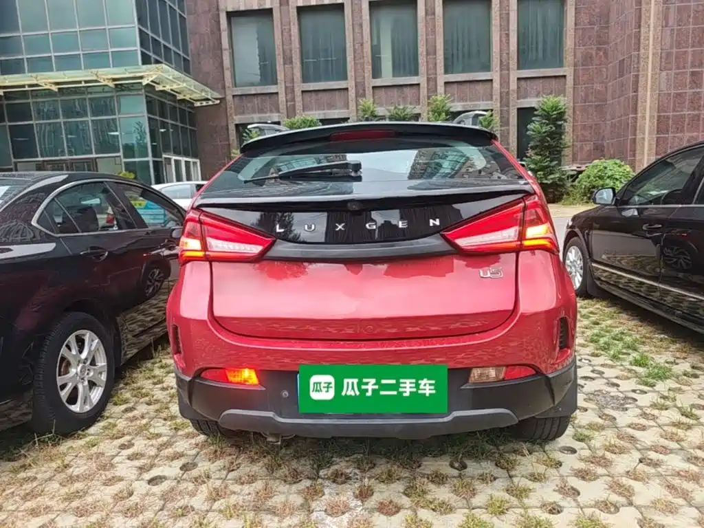 Luxgen U5 SUV — миниатюра 6