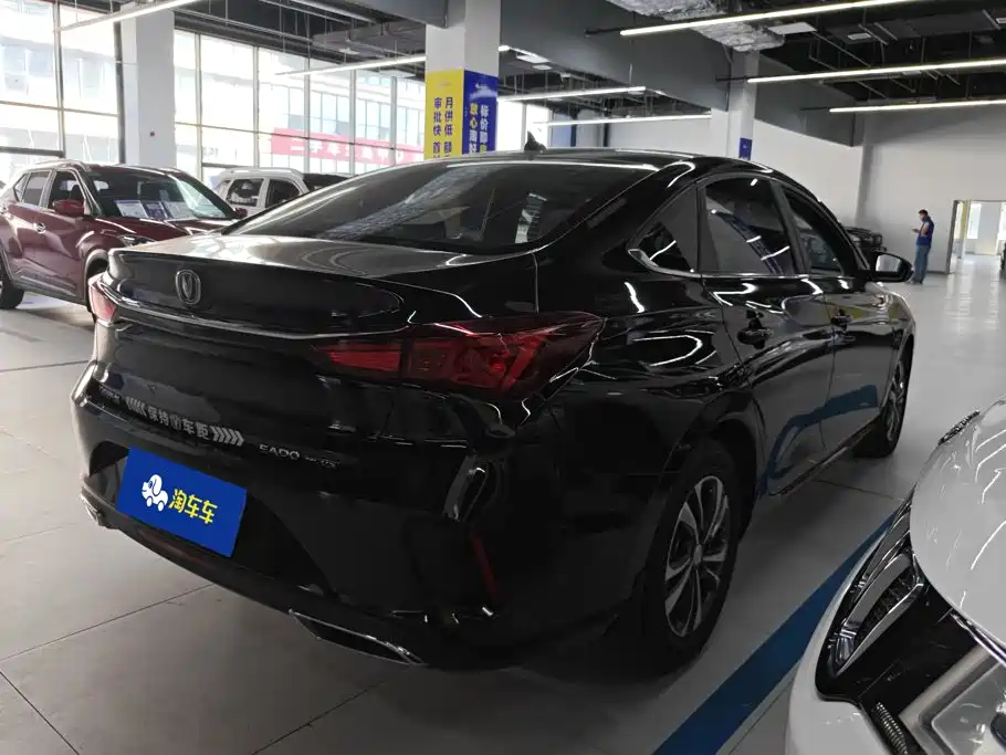 Changan Eado — миниатюра 3