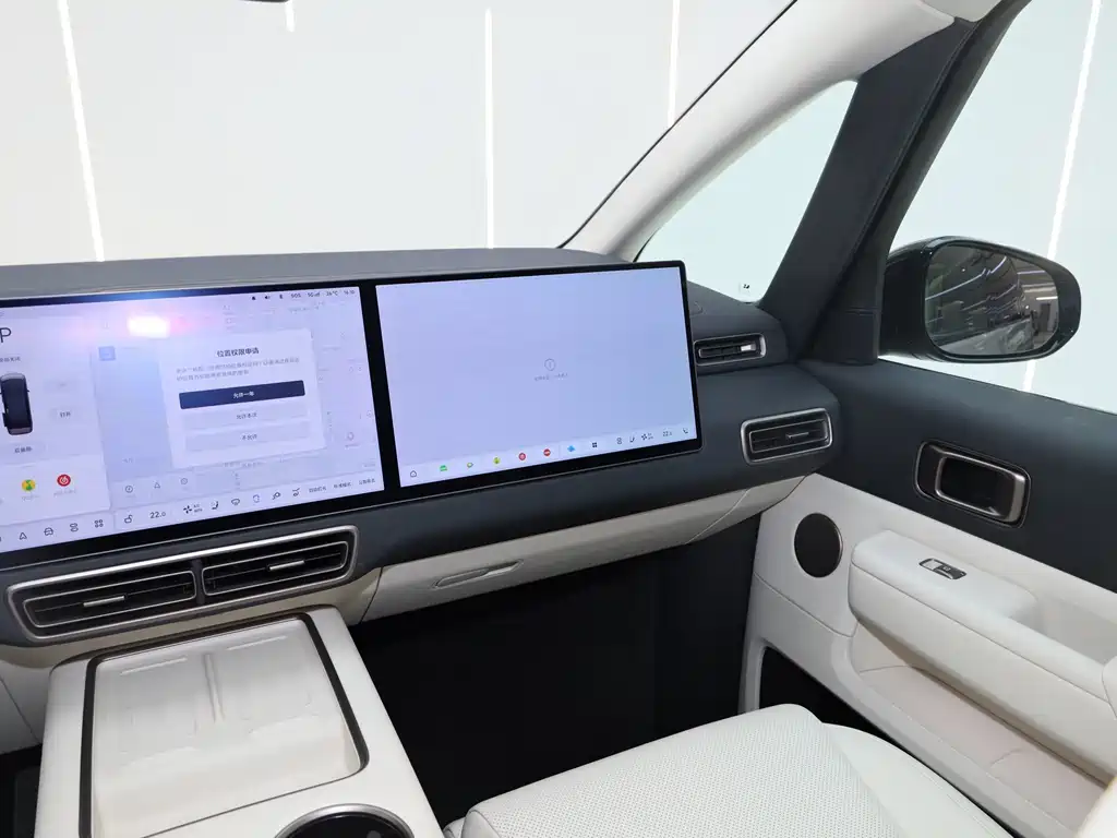 Li Auto Li MEGA — миниатюра 17