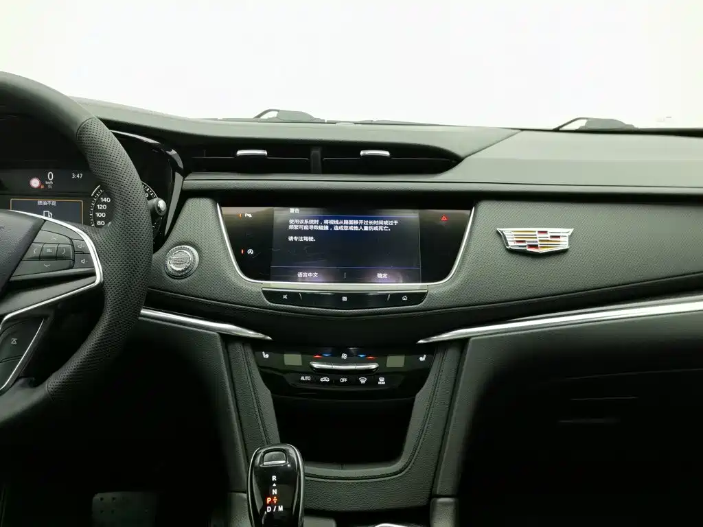 Cadillac XT5 — миниатюра 12