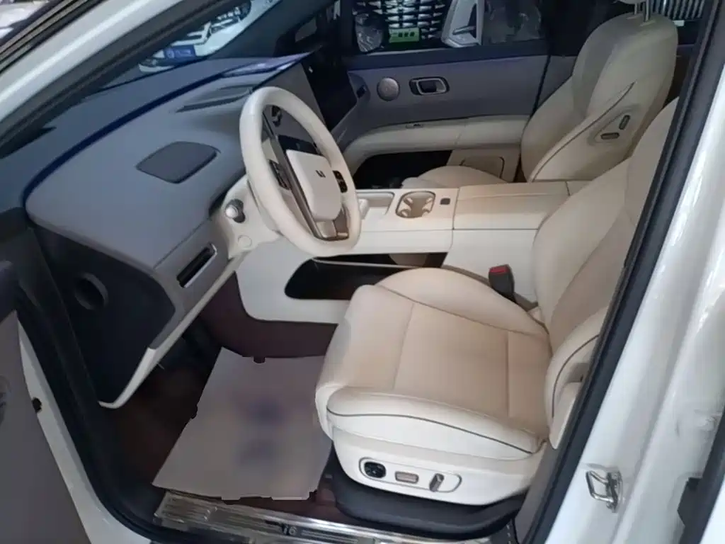 Li Auto Идеальный i6 — миниатюра 15