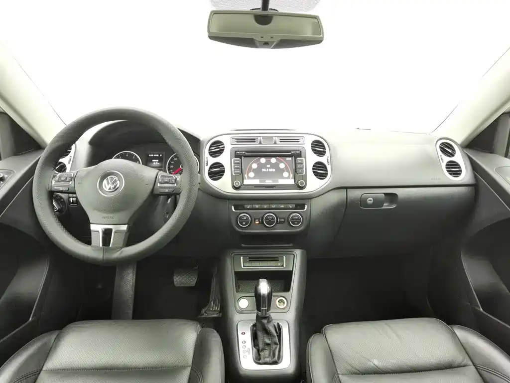Volkswagen Tiguan — миниатюра 5