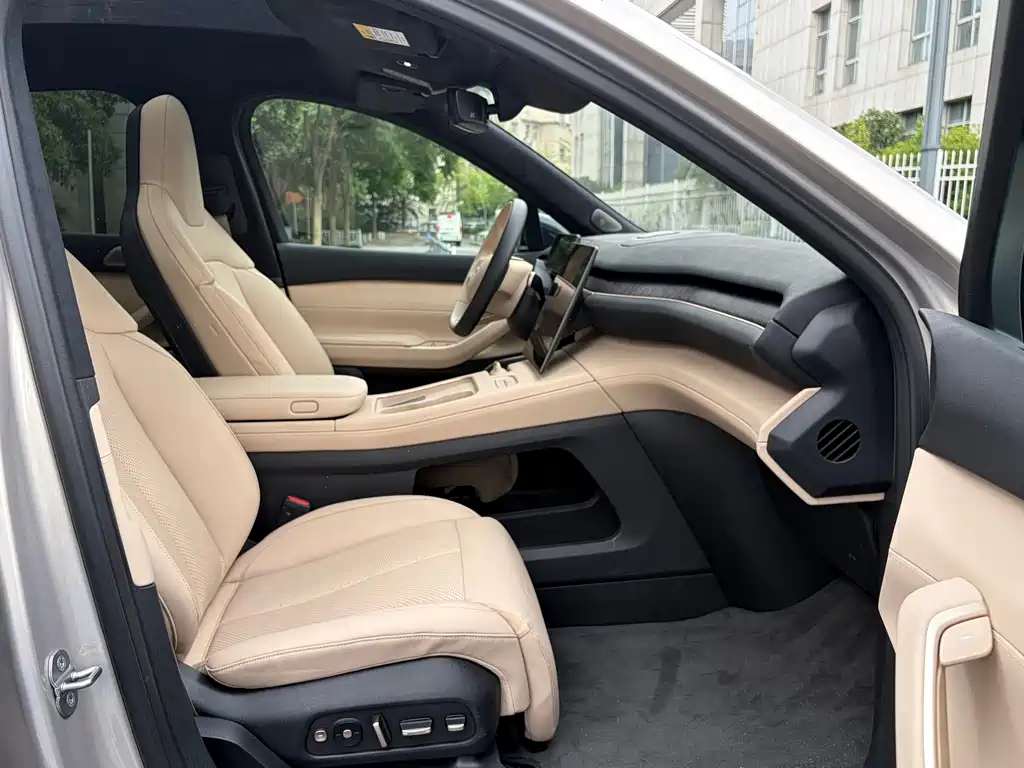NIO EC7 — миниатюра 8