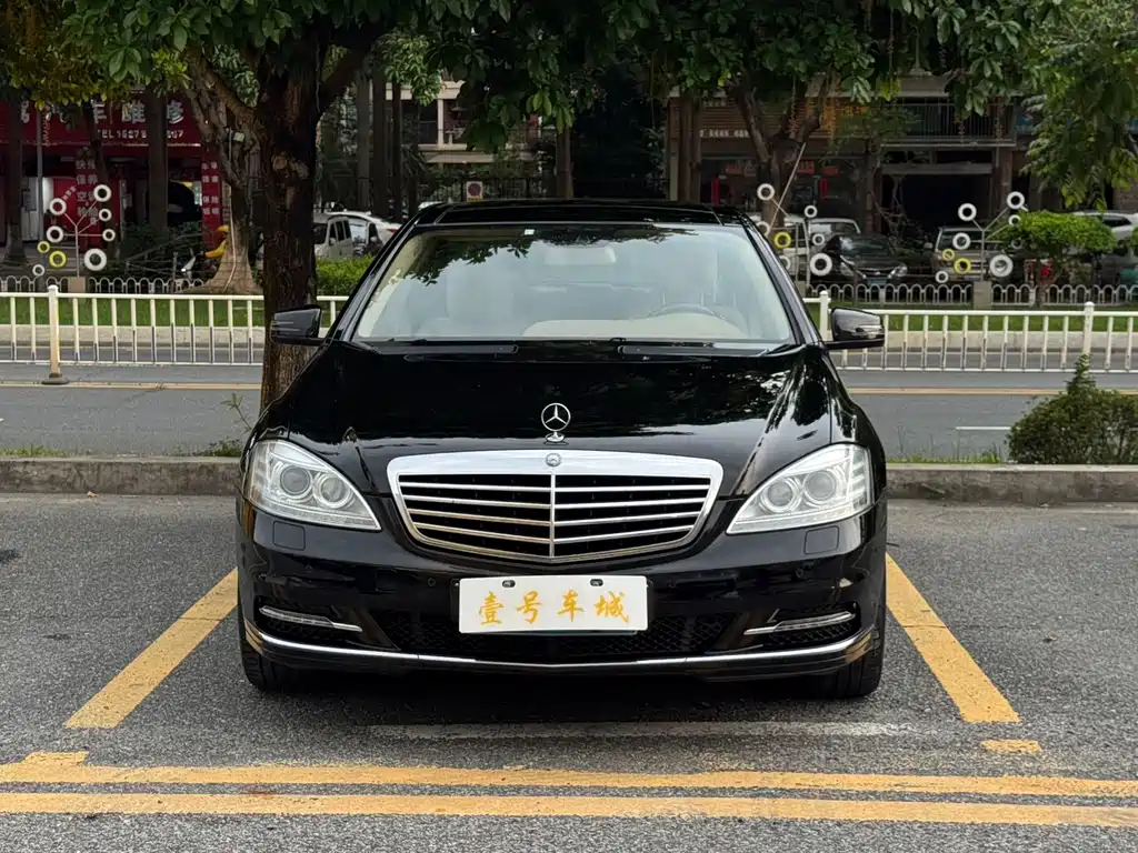 Mercedes-Benz S-Class — миниатюра 2