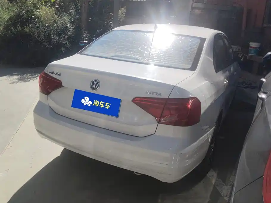 Volkswagen Jetta — миниатюра 3