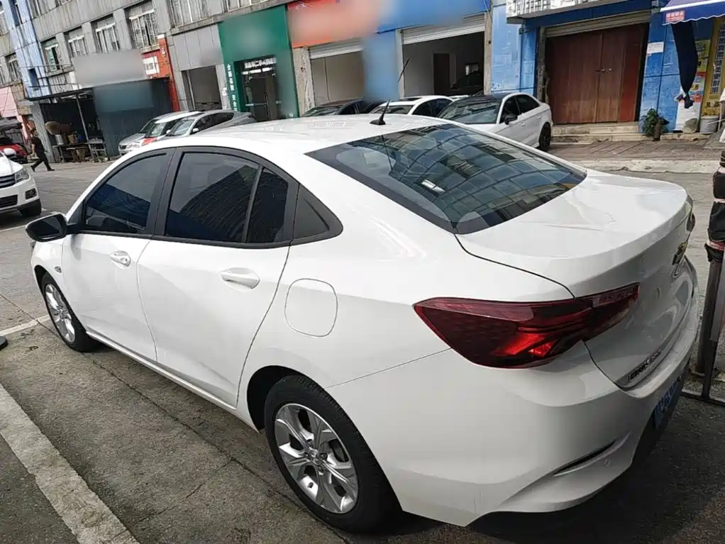 Chevrolet Cavalier — миниатюра 5