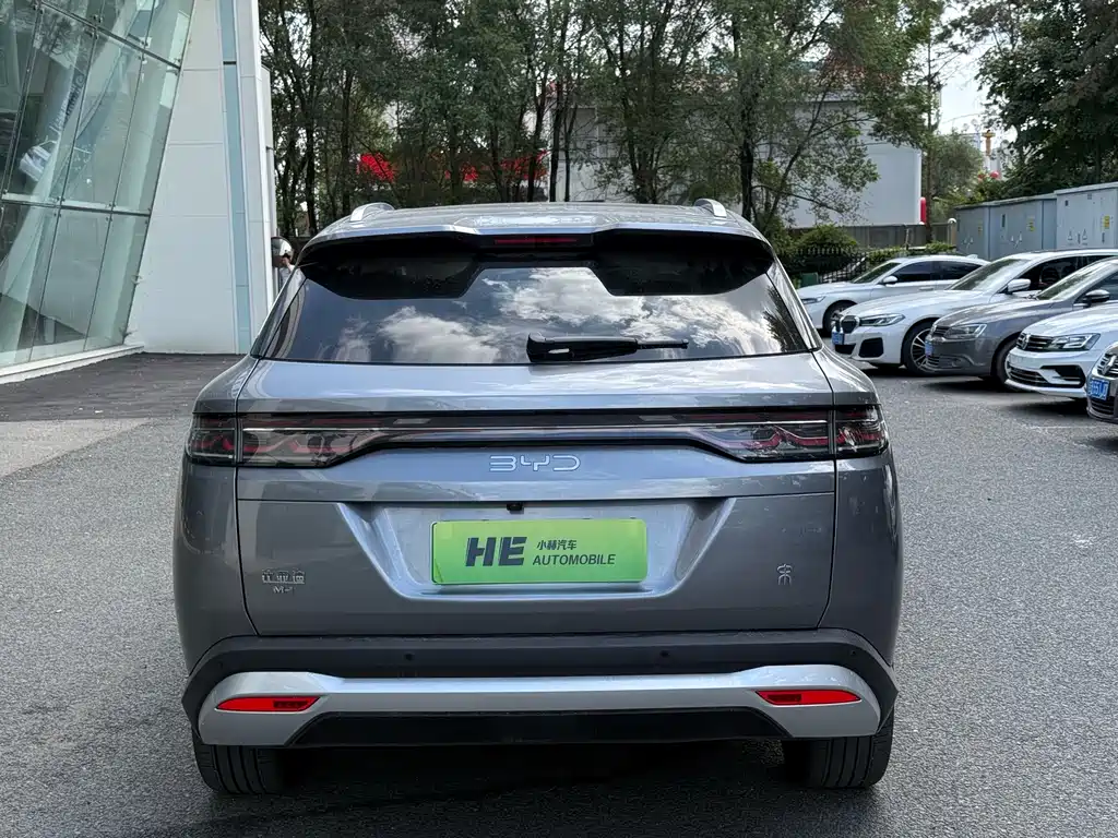 BYD L DM-i — миниатюра 9