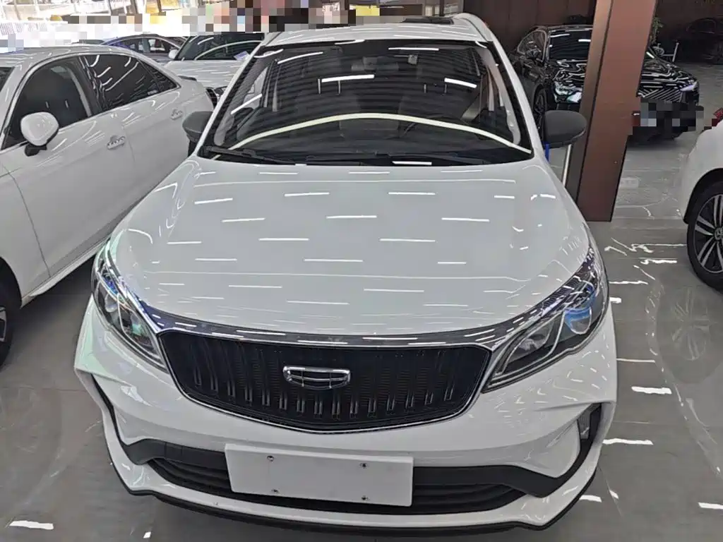Geely Vision X3 — миниатюра 3