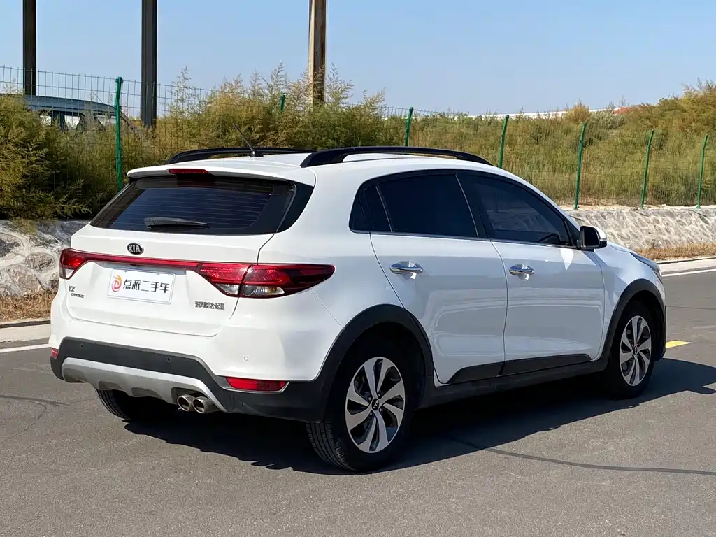 Kia KX Cross — миниатюра 6