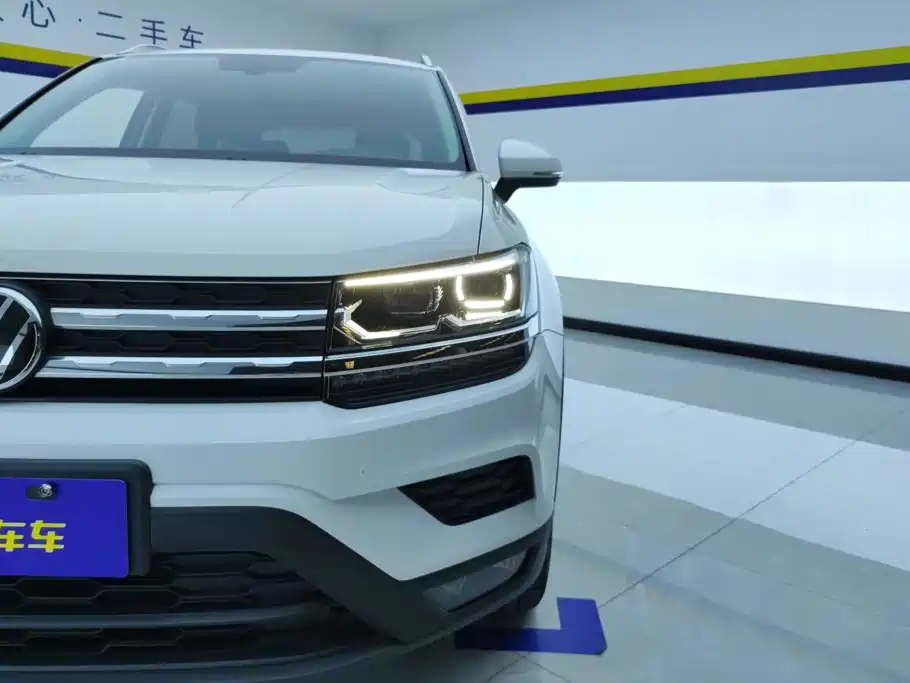 Volkswagen Tharu — миниатюра 5