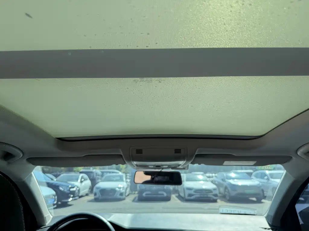 Volkswagen T-Roc — миниатюра 14