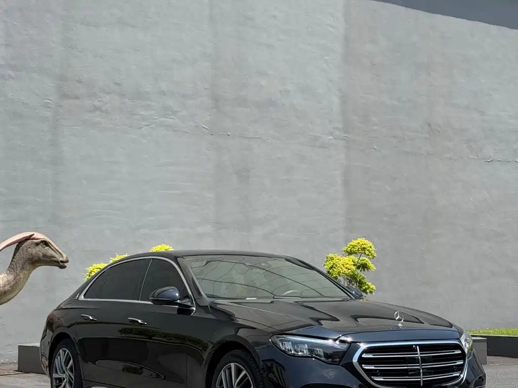 Mercedes-Benz E-Class E 2024 E 300 L Fashion