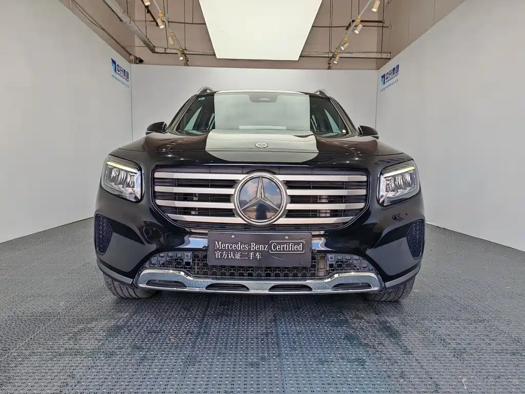 Mercedes-Benz GLB — миниатюра 2