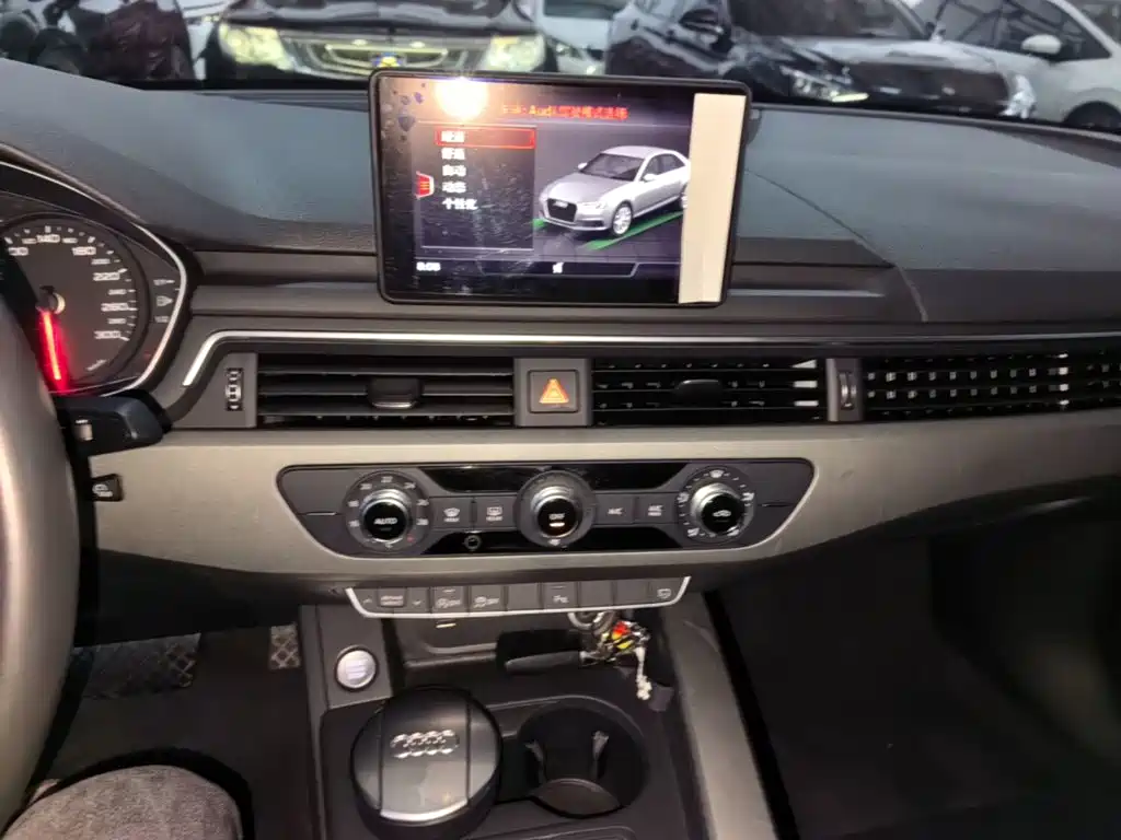 Audi A4L — миниатюра 13