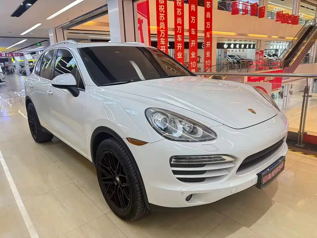 Porsche Cayenne — миниатюра 2