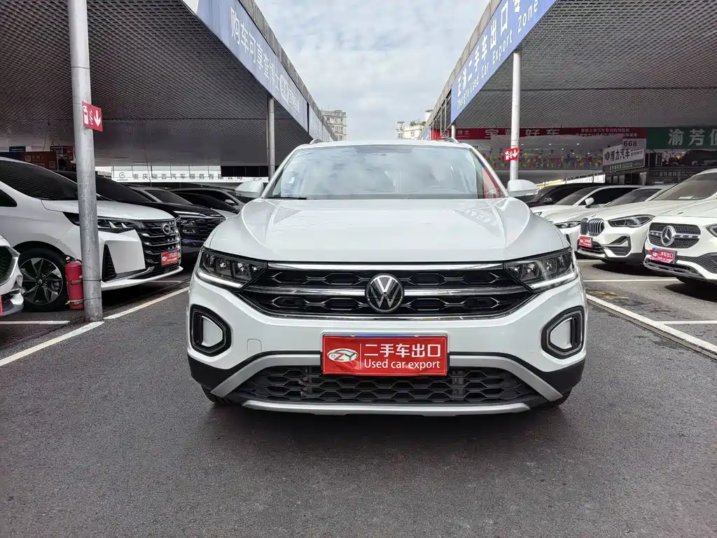 Volkswagen T-Roc — миниатюра 2