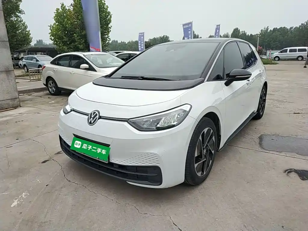 Volkswagen ID.3 — миниатюра 2