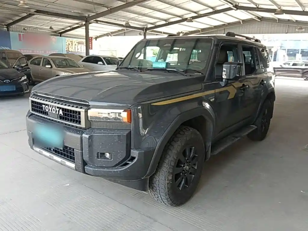 Toyota Land Cruiser Prado 2024 2.4T WX 6 мест