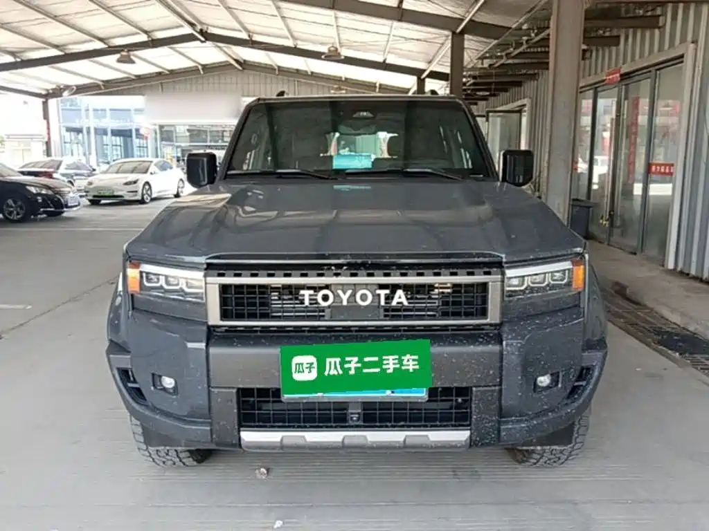 Toyota Land Cruiser Prado 2024 2.4T WX 6 мест