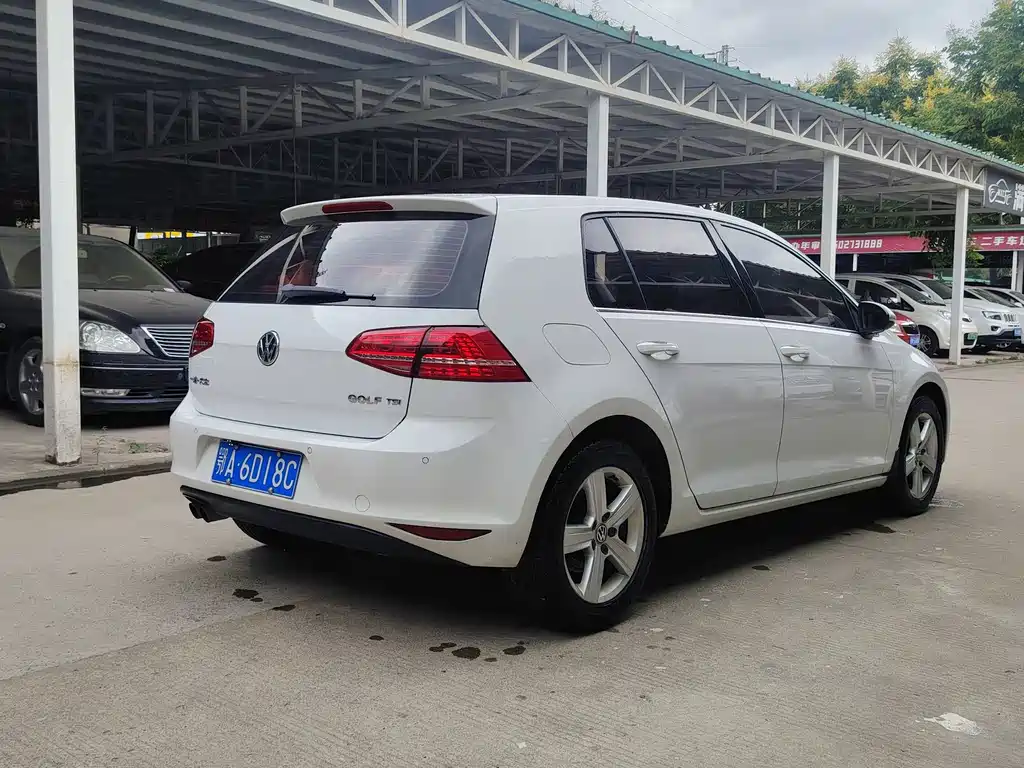 Volkswagen Golf — миниатюра 15