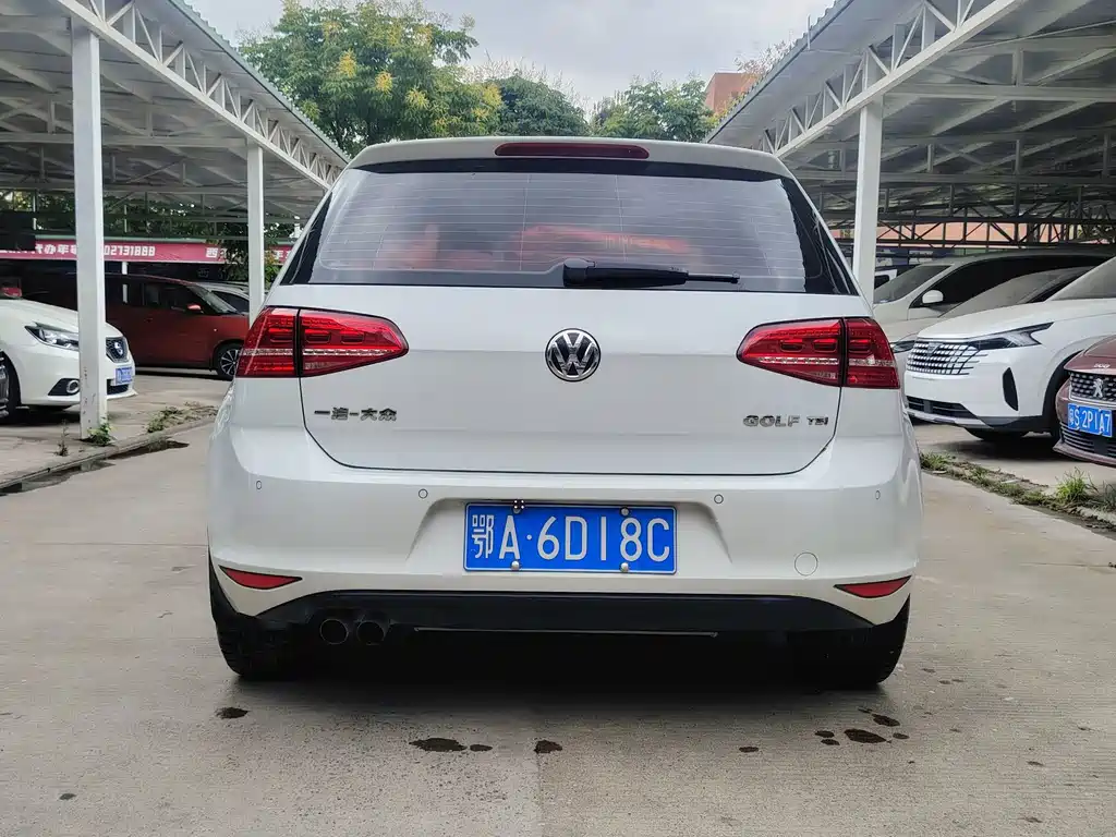 Volkswagen Golf — миниатюра 17