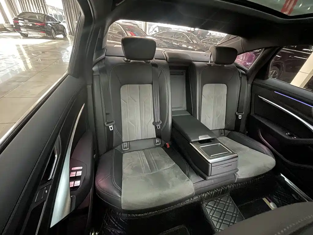 Audi A6L — миниатюра 17