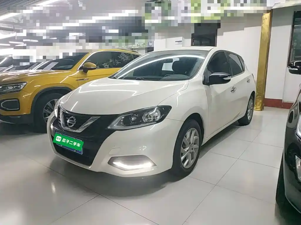 Nissan Tiida — миниатюра 2