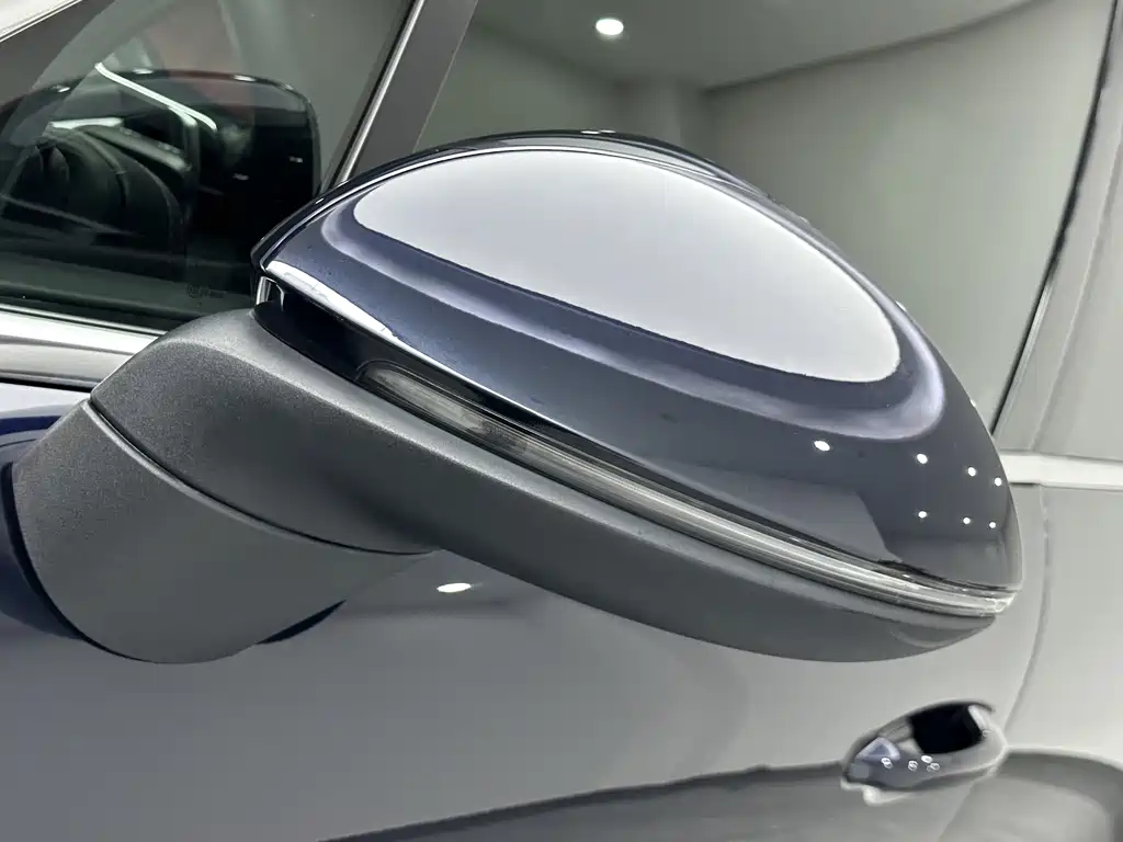 Porsche Cayenne — миниатюра 20