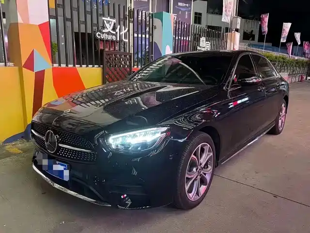 MERCEDES BENZ E CLASS