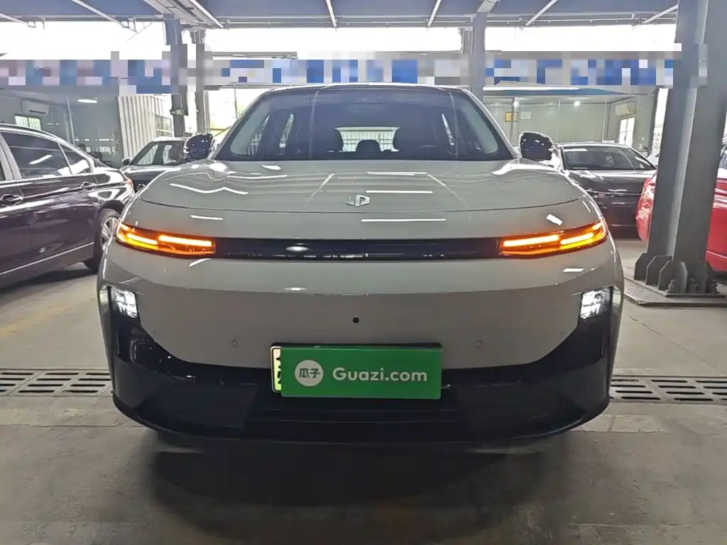 Leapmotor Leapmotor B10 — миниатюра 3