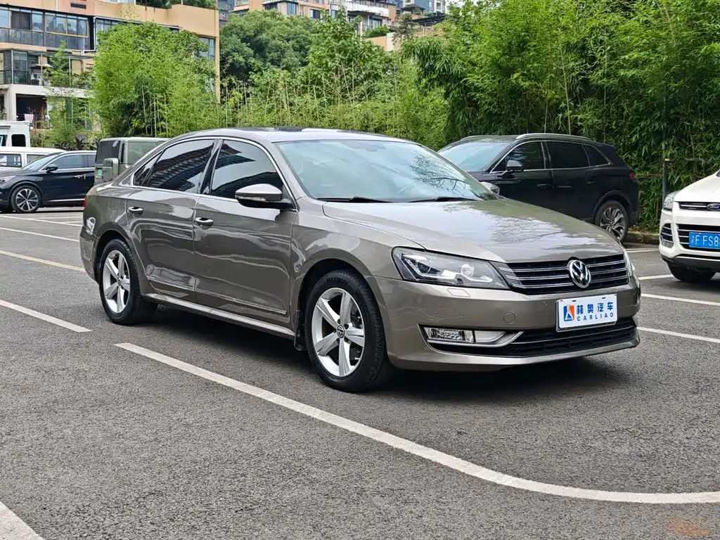 Volkswagen Passat 2014 1.8TSI DSG