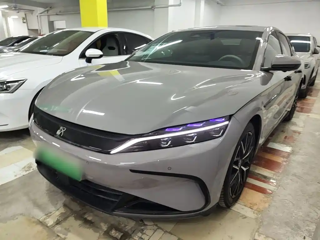 BYD Han — миниатюра 2