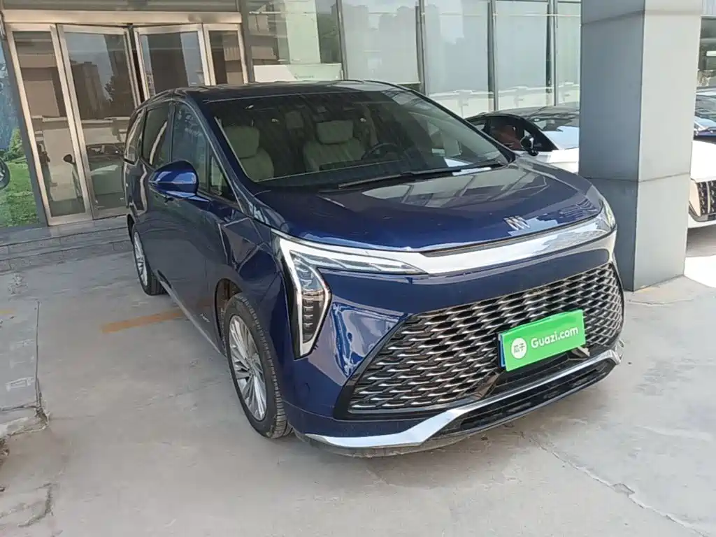 Buick Century 2023 2.0T мест