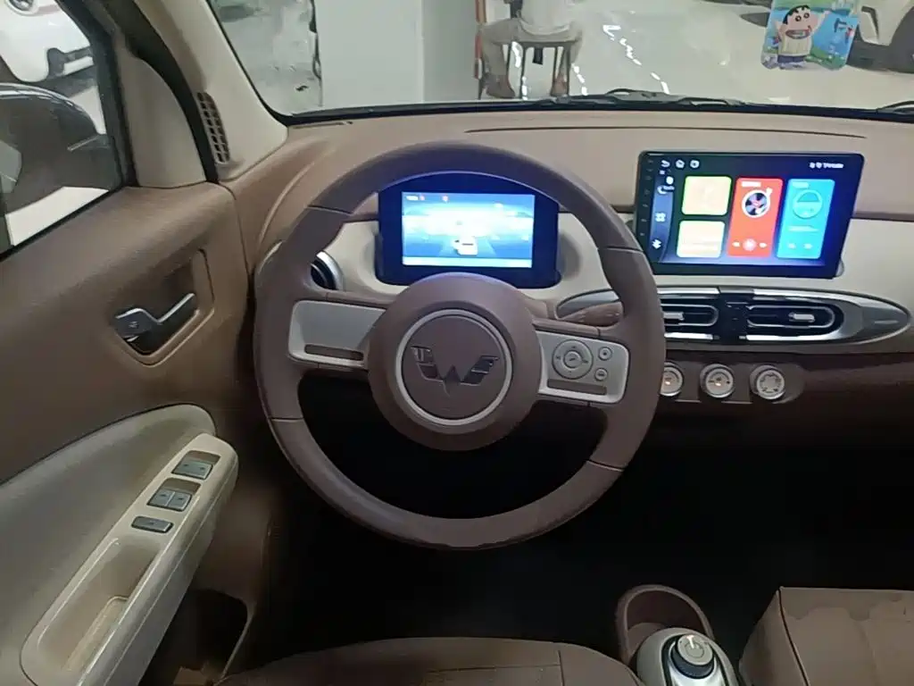 Wuling MINIEV — миниатюра 11