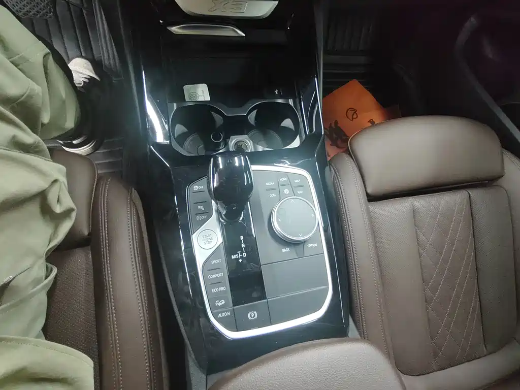 BMW X3 — миниатюра 8