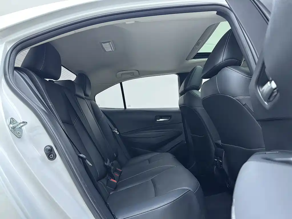 Toyota Corolla — миниатюра 10