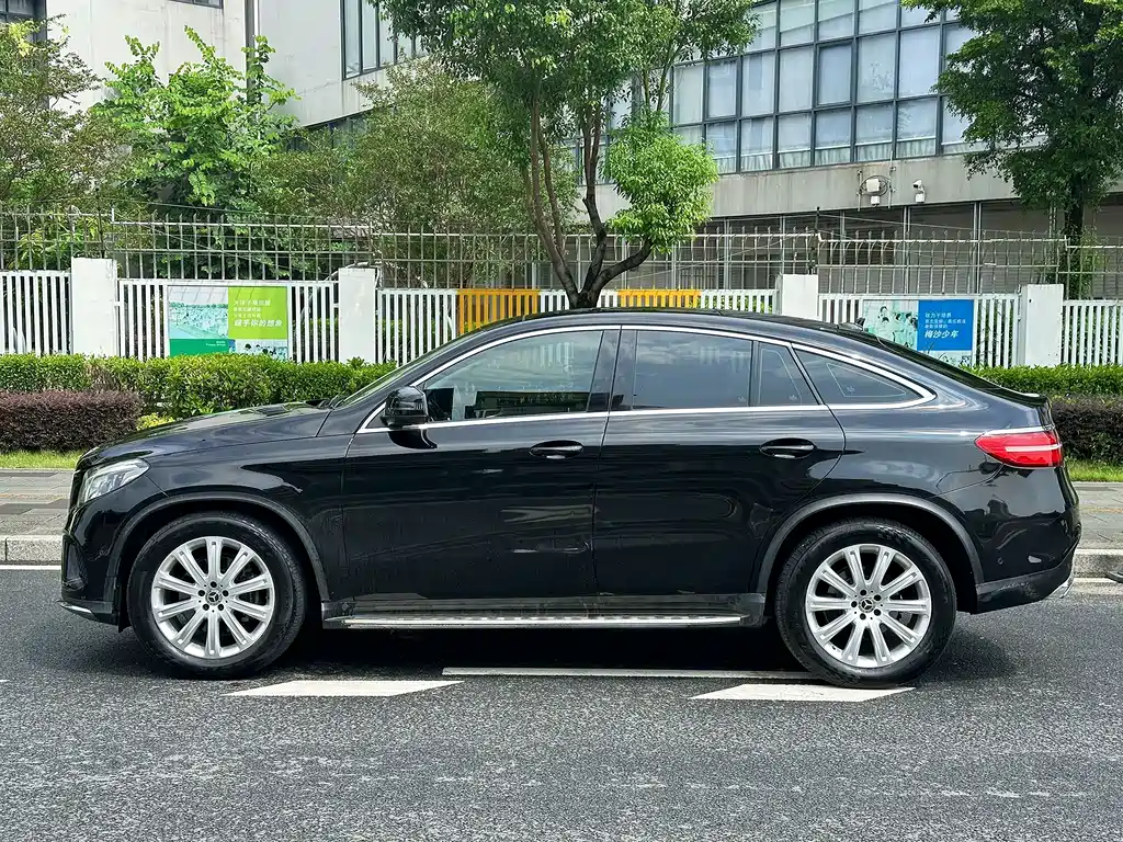 Mercedes-Benz GLE Coupe — миниатюра 3